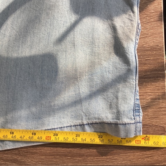 NWT EESome Small CONTRAST TENCEL DENIM TOP Blue & Gray - Picture 8 of 9